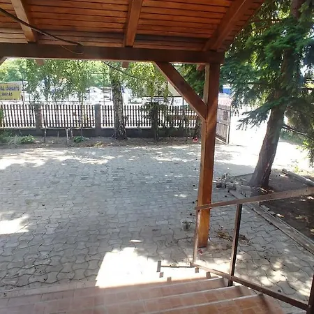 Akhilleus Vendeghaz *