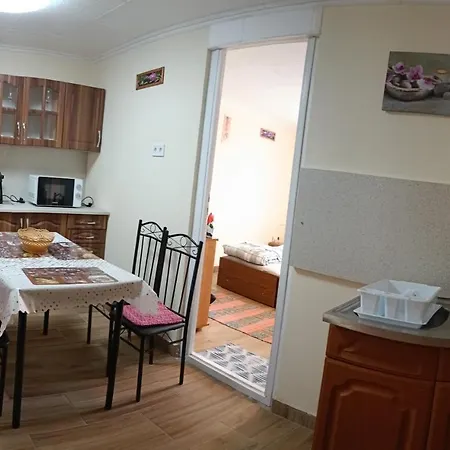 بيت ضيافة Akhilleus Vendeghaz